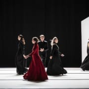 Simon Delétang met en scène Hamlet de Shakespeare au Théâtre du Peuple Bussang